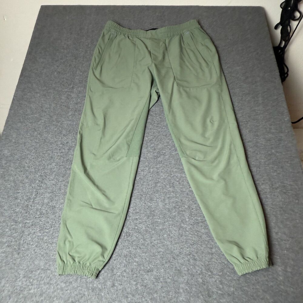 Lululemon Train Jogger Green Mens Large LM5AEGS Tapered Pants 32x30